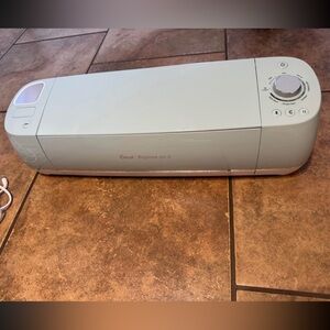 Cricut Explore Air 2 in Soft Mint